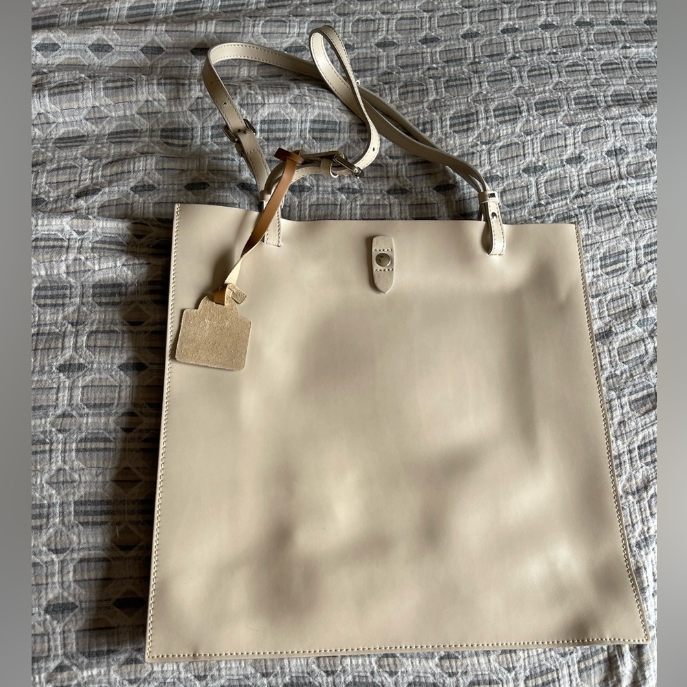 Anna Cecere hand bag